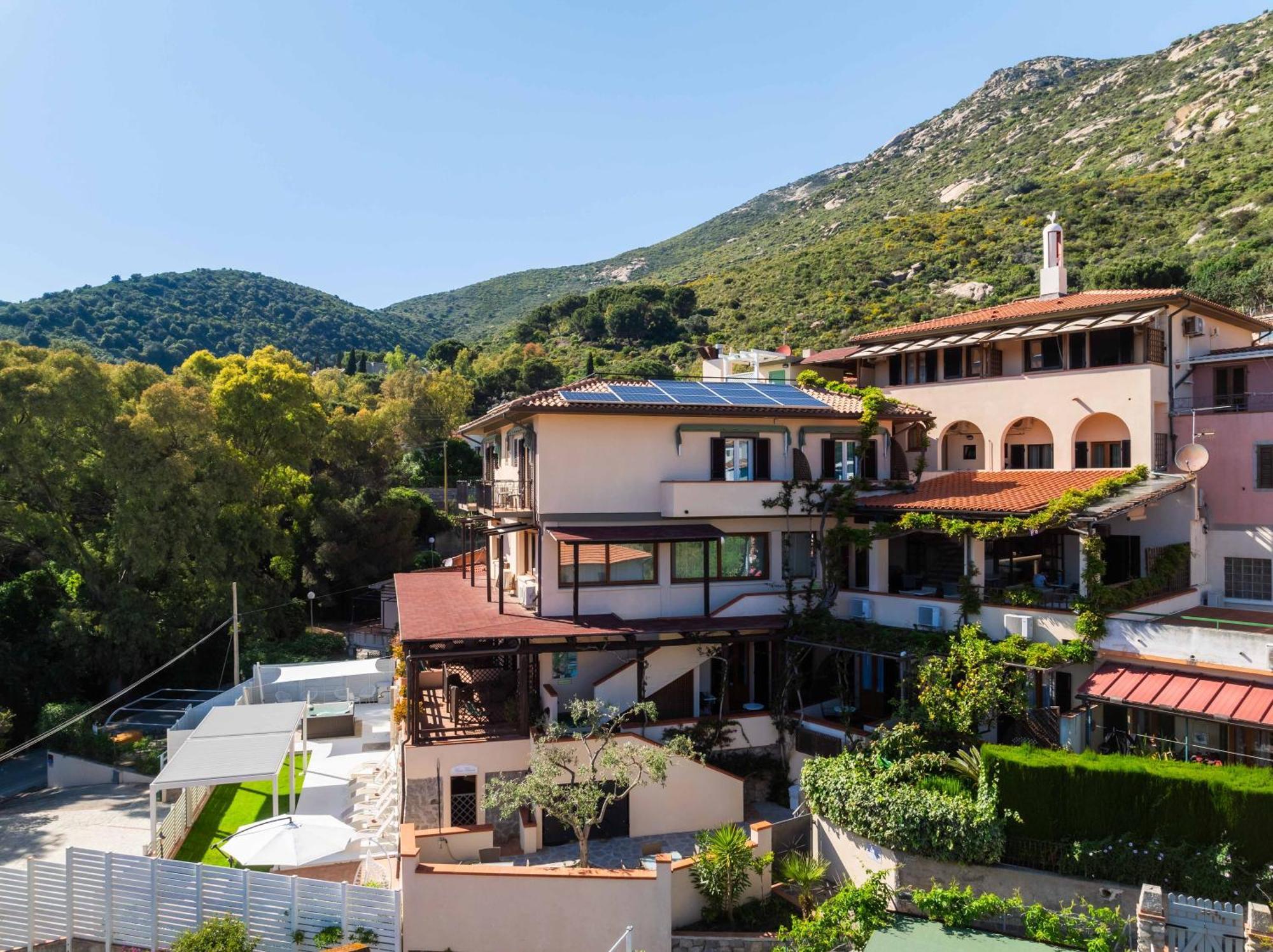 Hotel Galli - Wellness & Spa Fetovaia Kültér fotó